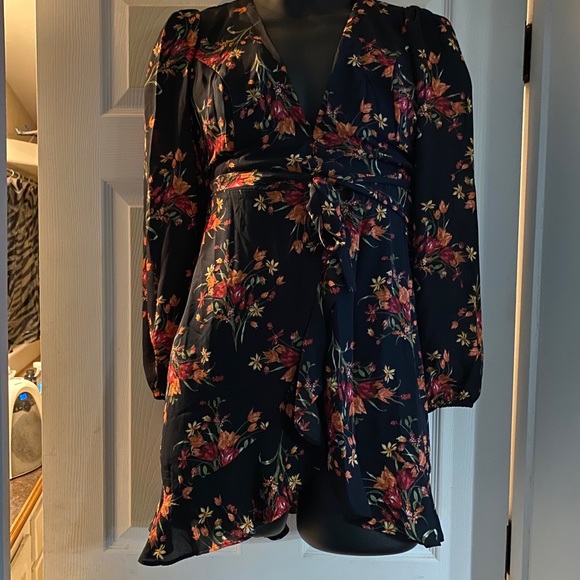 NWT Mi Ami wrap dress size XXS - Picture 2 of 8